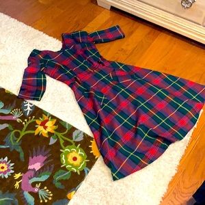 Size small (6) retro plaid dress NWT green red and purple